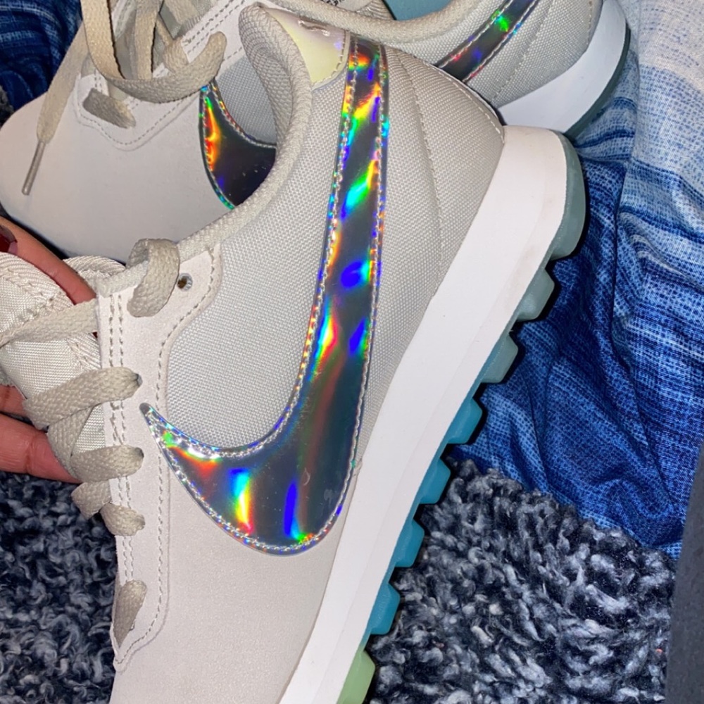 Nike Shoes - Picture 2 of 2